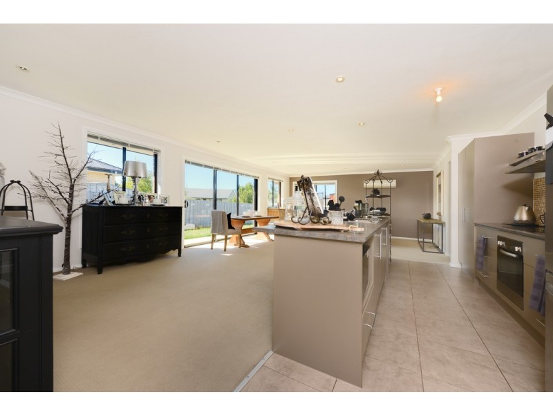 6 Brigalow Street, Margate TAS 7054