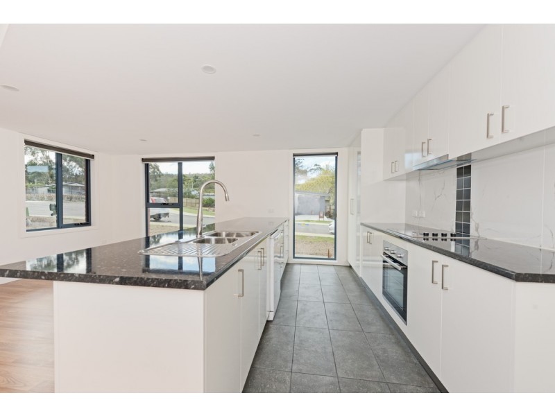 20 Advocate Drive, Kingston TAS 7050
