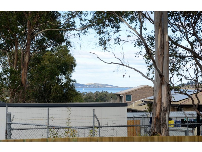 20 Advocate Drive, Kingston TAS 7050