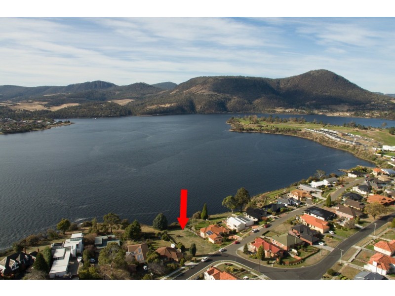 1 MacRobertsons Terrace, Claremont TAS 7011