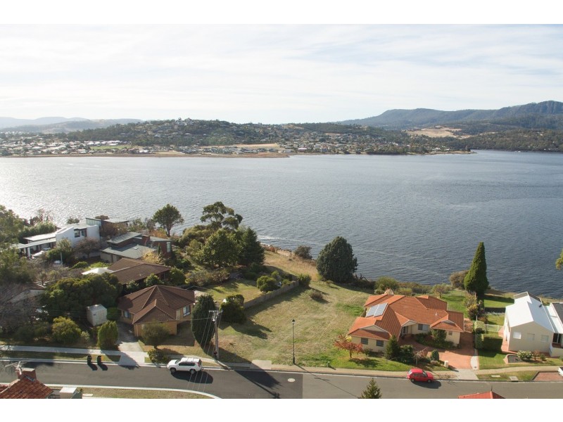 1 MacRobertsons Terrace, Claremont TAS 7011