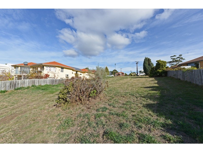 1 MacRobertsons Terrace, Claremont TAS 7011