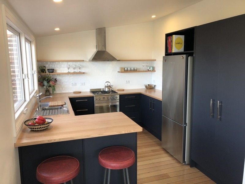 100 FOREST ROAD, West Hobart TAS 7000