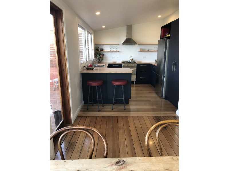 100 FOREST ROAD, West Hobart TAS 7000