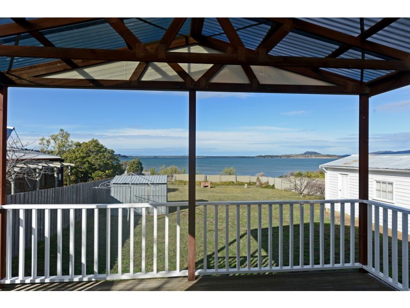 395 Shark Point Road, Penna TAS 7171
