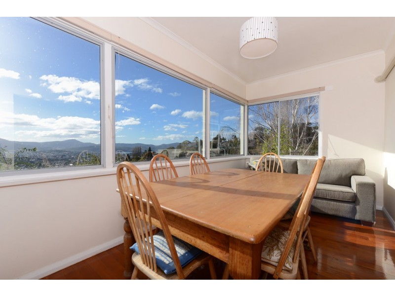 4 Giblin Street, Lenah Valley TAS 7008