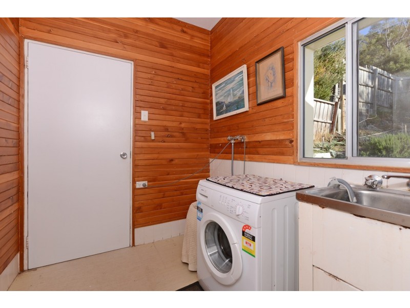 4 Giblin Street, Lenah Valley TAS 7008