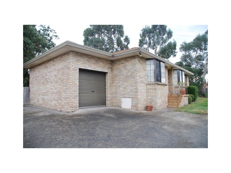 2/74 Girrabong Road, Lenah Valley TAS 7008