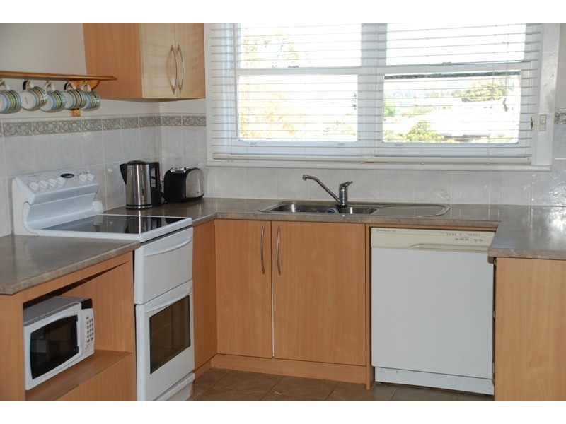 Lindisfarne TAS 7015