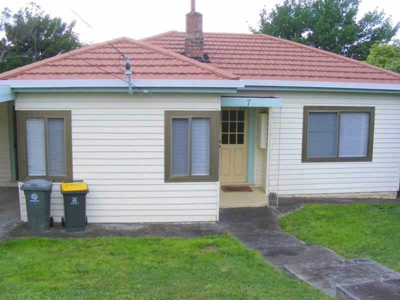 7 Hurlstone Crescent, Moonah TAS 7009