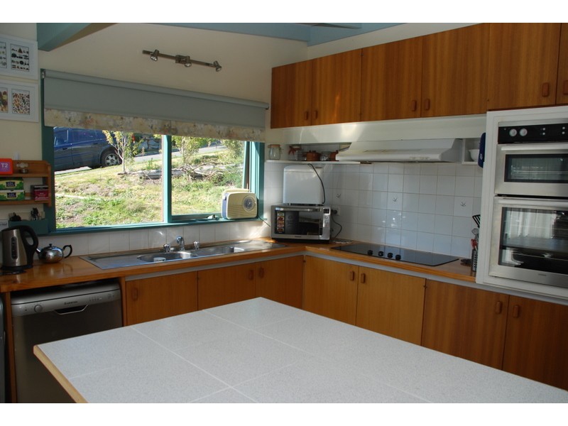 Lindisfarne TAS 7015