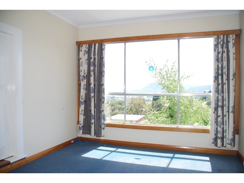 Mount Stuart TAS 7000