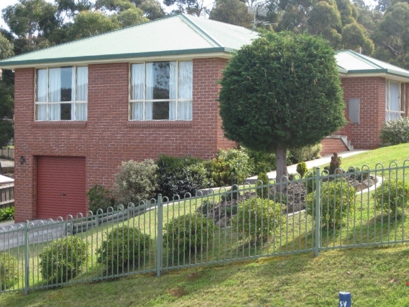 28 Opal Drive, Blackmans Bay TAS 7052