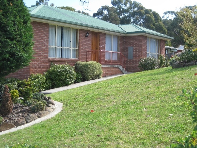 28 Opal Drive, Blackmans Bay TAS 7052