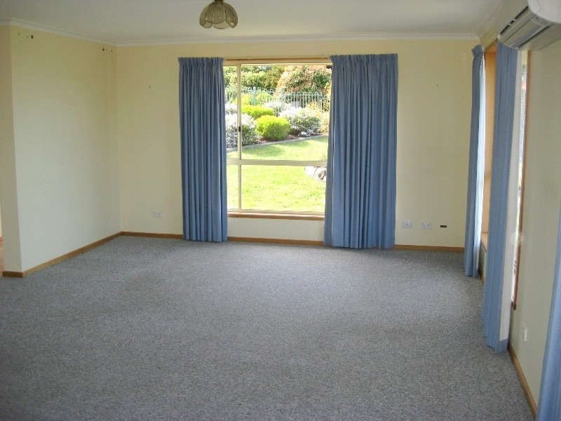 28 Opal Drive, Blackmans Bay TAS 7052