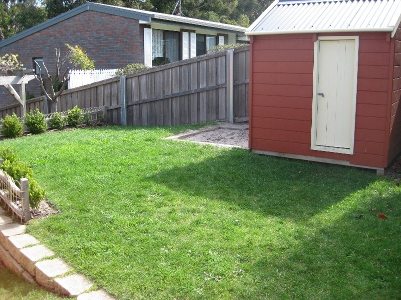 28 Opal Drive, Blackmans Bay TAS 7052