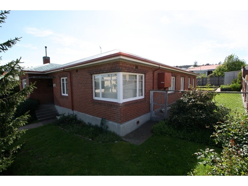 13 Jennings Street, New Town TAS 7008