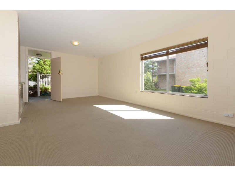 1/4 Onslow Place, Mount Nelson TAS 7007