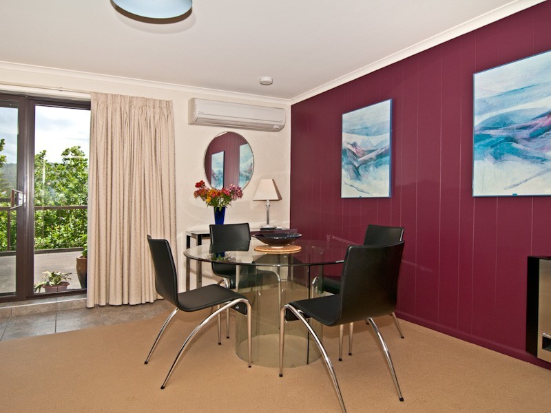 Battery Point TAS 7004