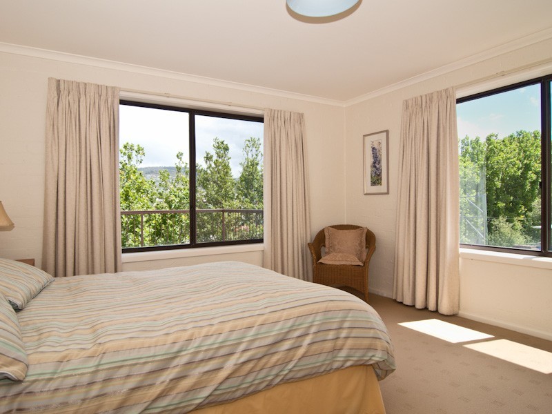 Battery Point TAS 7004