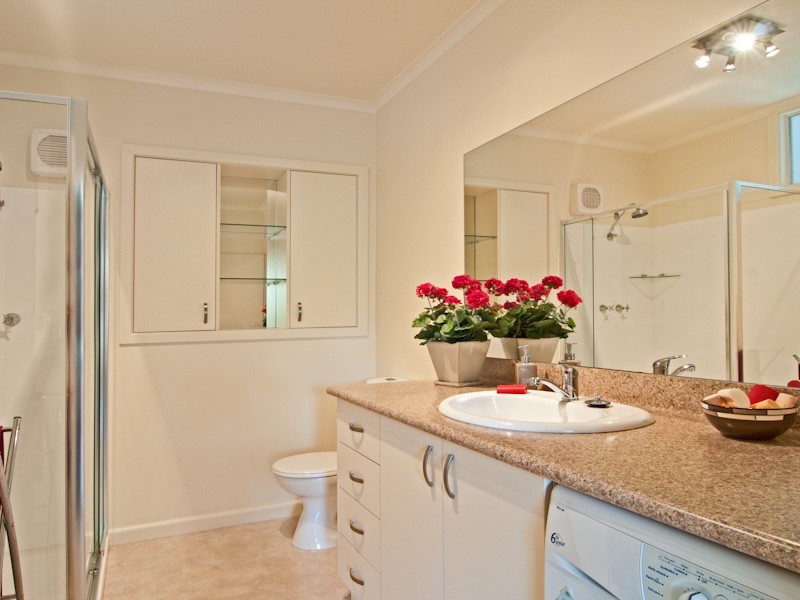 Battery Point TAS 7004