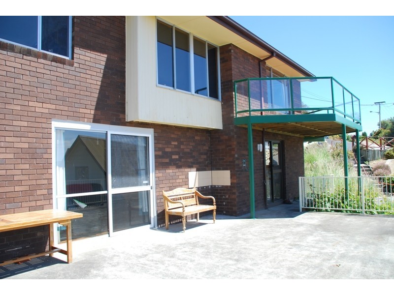 30 Weerona Avenue, Mount Stuart TAS 7000