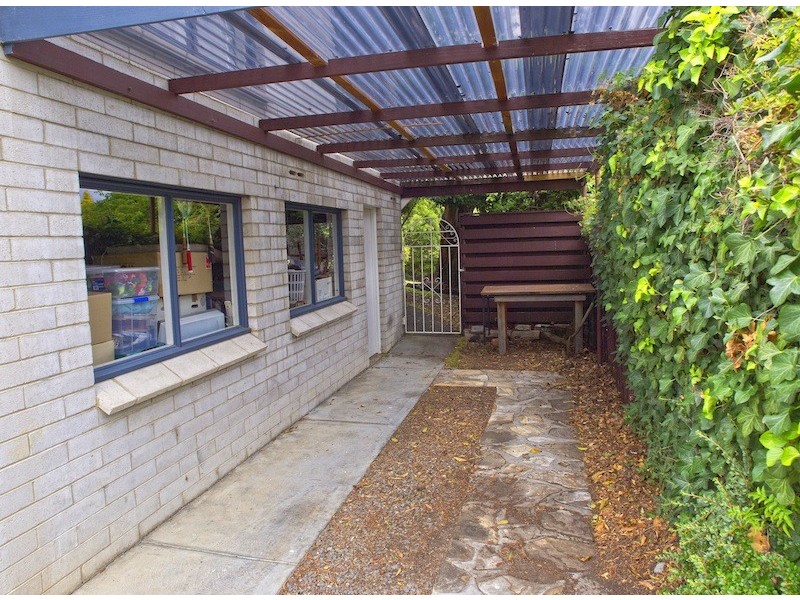 Mount Stuart TAS 7000