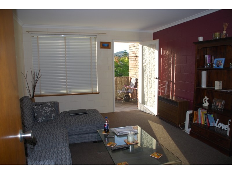 6/8 Beltana Street, Lindisfarne TAS 7015