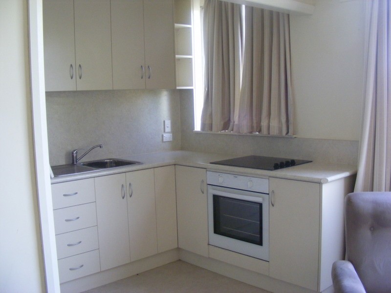 8/22 Runnymede Street, Battery Point TAS 7004