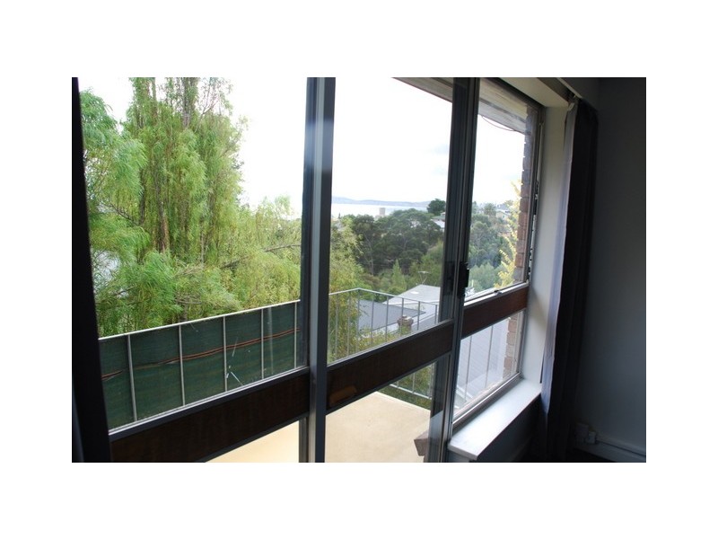 3/8 Romilly Street, South Hobart TAS 7004