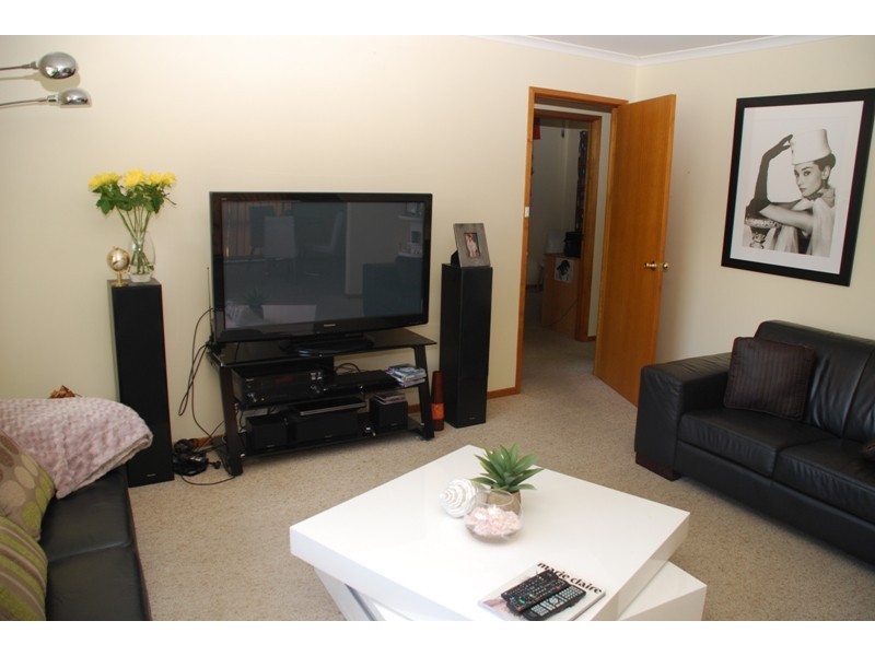 2/53 Pedder Street, New Town TAS 7008