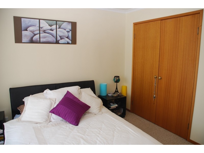 2/53 Pedder Street, New Town TAS 7008