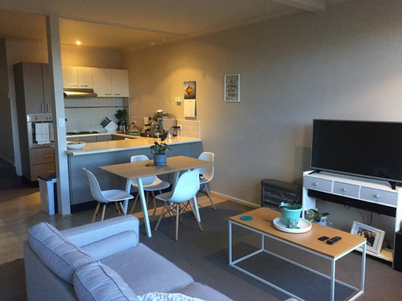 3/14a Lowelly Road, Lindisfarne TAS 7015