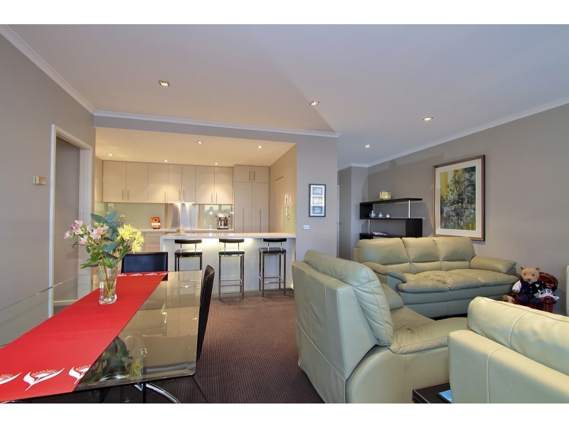 Battery Point TAS 7004