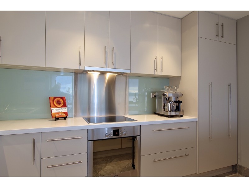 Battery Point TAS 7004