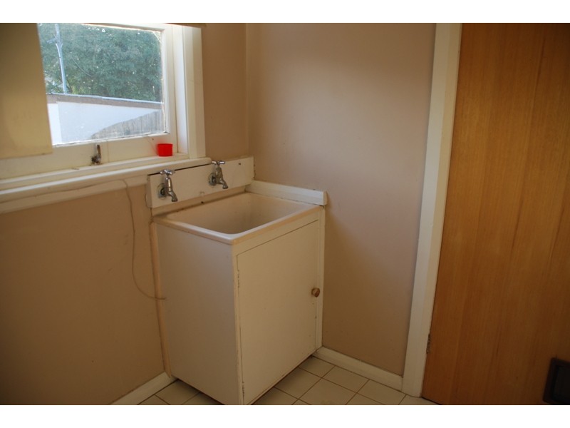 6 Chestnut Avenue, Lutana TAS 7009