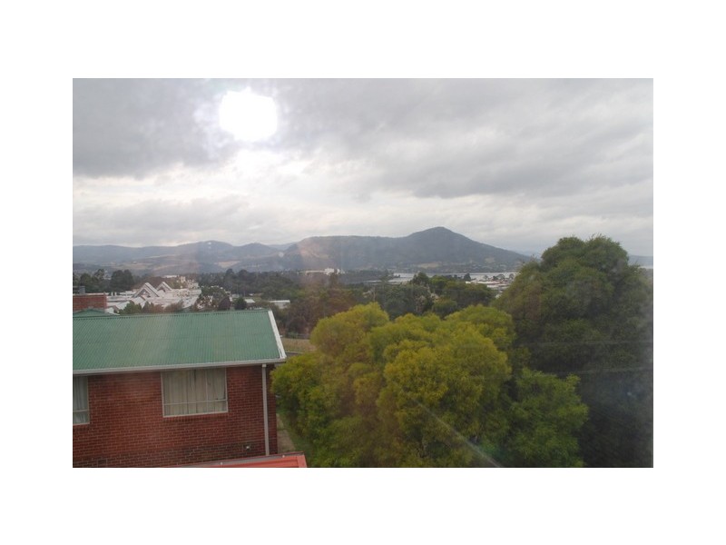 Claremont TAS 7011
