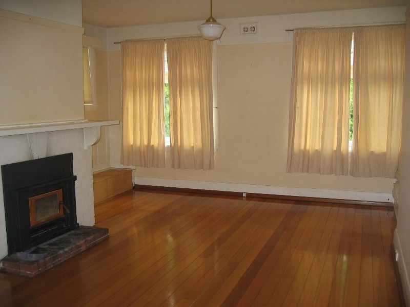 16 Toorak Avenue, Mount Stuart TAS 7000