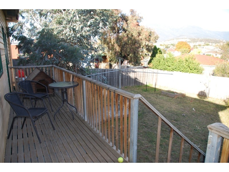12 Wattle Street, Lutana TAS 7009