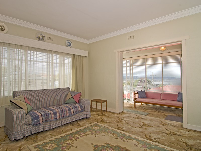 Mount Stuart TAS 7000