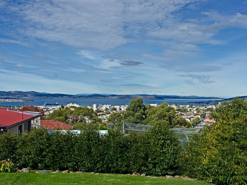 Mount Stuart TAS 7000