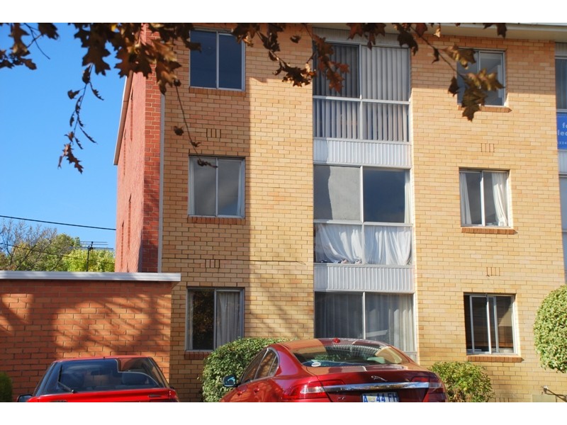 Battery Point TAS 7004