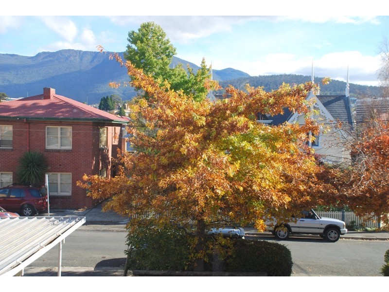 Battery Point TAS 7004