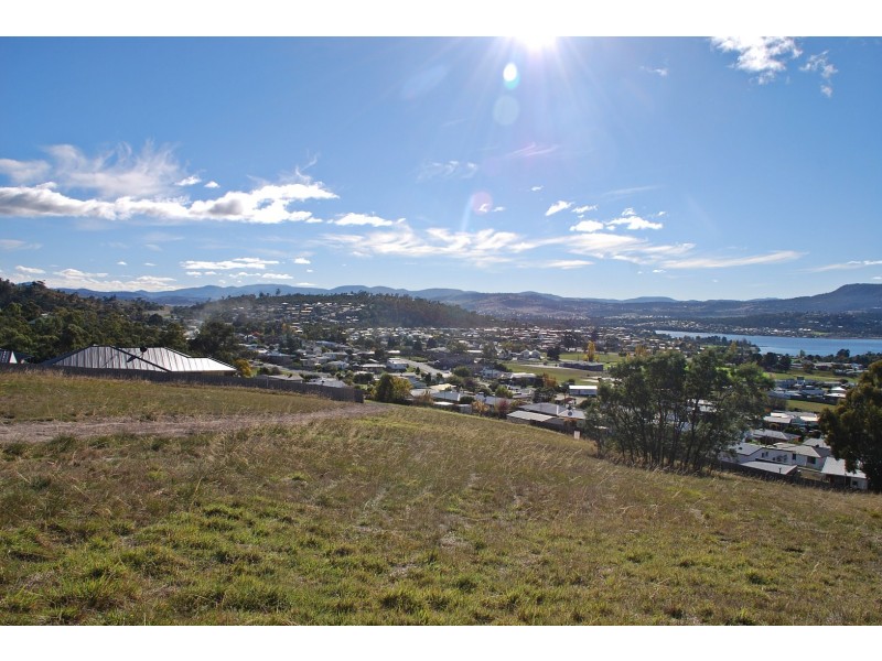 124 Branscombe Road, Claremont TAS 7011