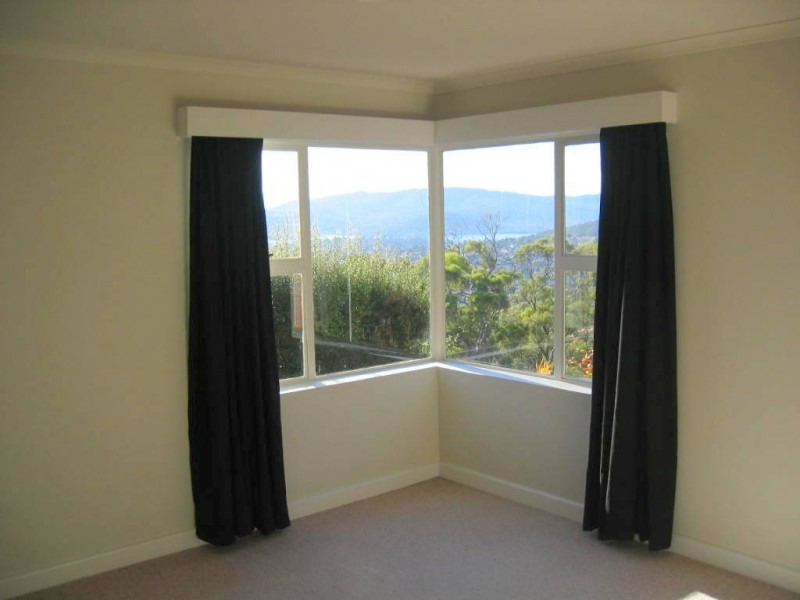 2/42 Athleen Avenue, Lenah Valley TAS 7008