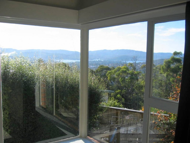 2/42 Athleen Avenue, Lenah Valley TAS 7008