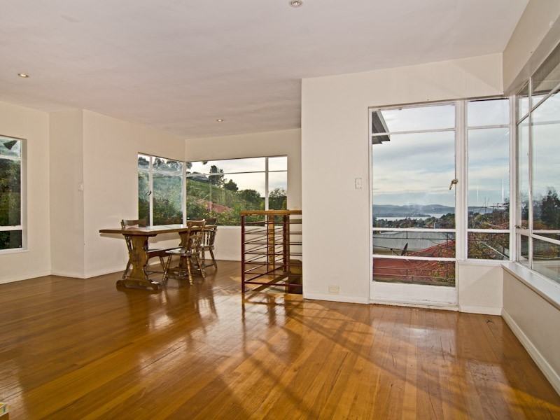 17 Valley Street, West Hobart TAS 7000