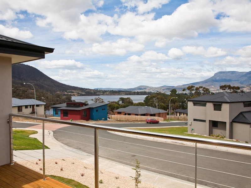 Old Beach TAS 7017
