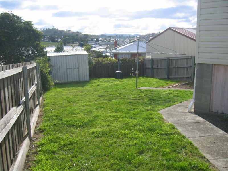 Claremont TAS 7011