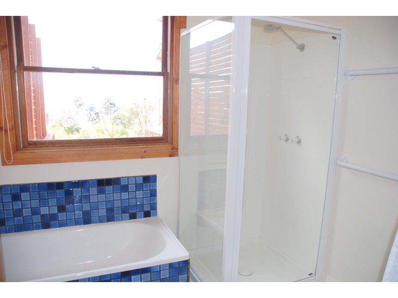 16 Bonnington Road, West Hobart TAS 7000